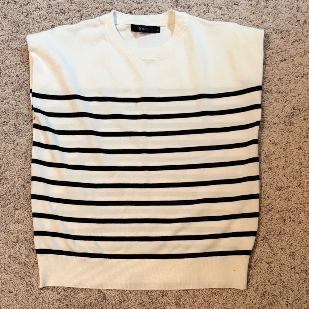 Chic White and Black Striped Sweater
